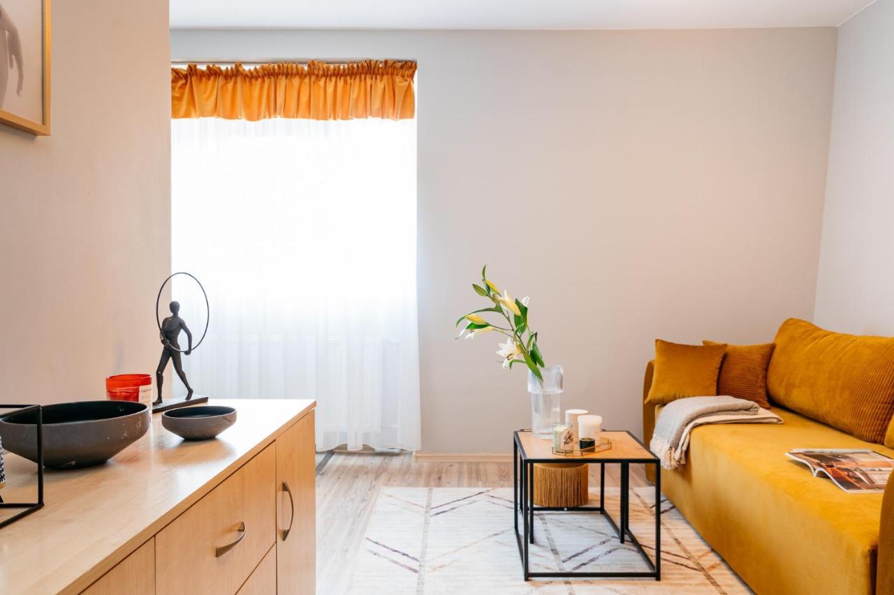 W11 - Loftaffair Aparthotel Krasków Εξωτερικό φωτογραφία