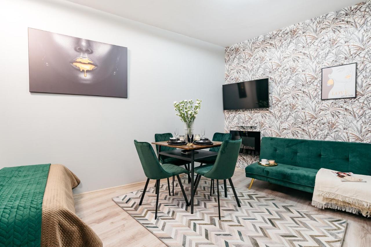 W11 - Loftaffair Aparthotel Krasków Εξωτερικό φωτογραφία