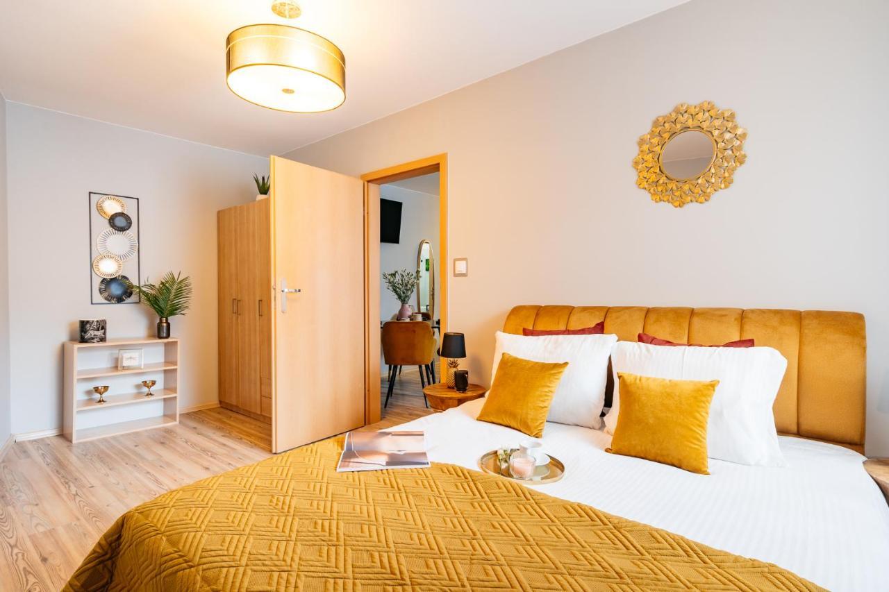 W11 - Loftaffair Aparthotel Krasków Εξωτερικό φωτογραφία